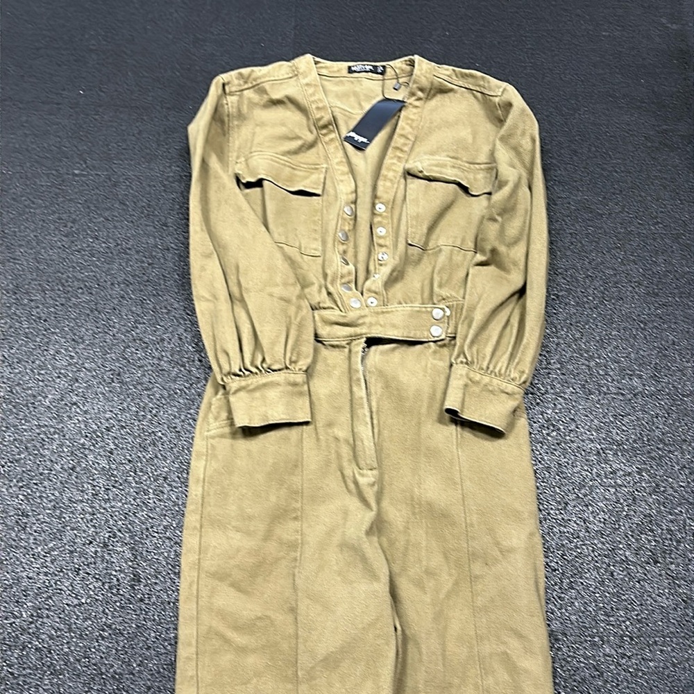 Nasty Gal olive Jean pants, long sleeve jumper. New size 6.